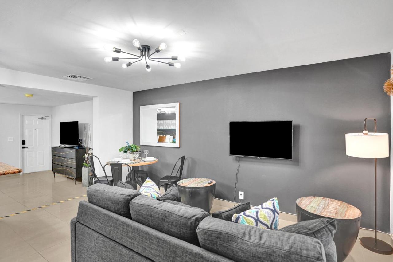 Ra Suites Помпано Бийч Екстериор снимка