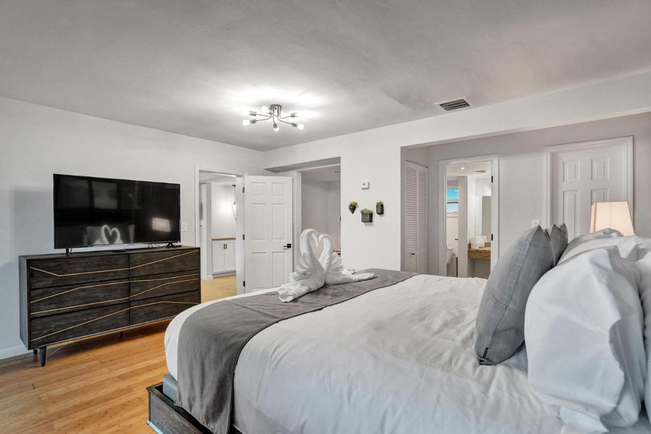 Ra Suites Помпано Бийч Екстериор снимка