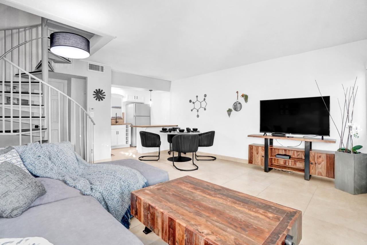 Ra Suites Помпано Бийч Екстериор снимка
