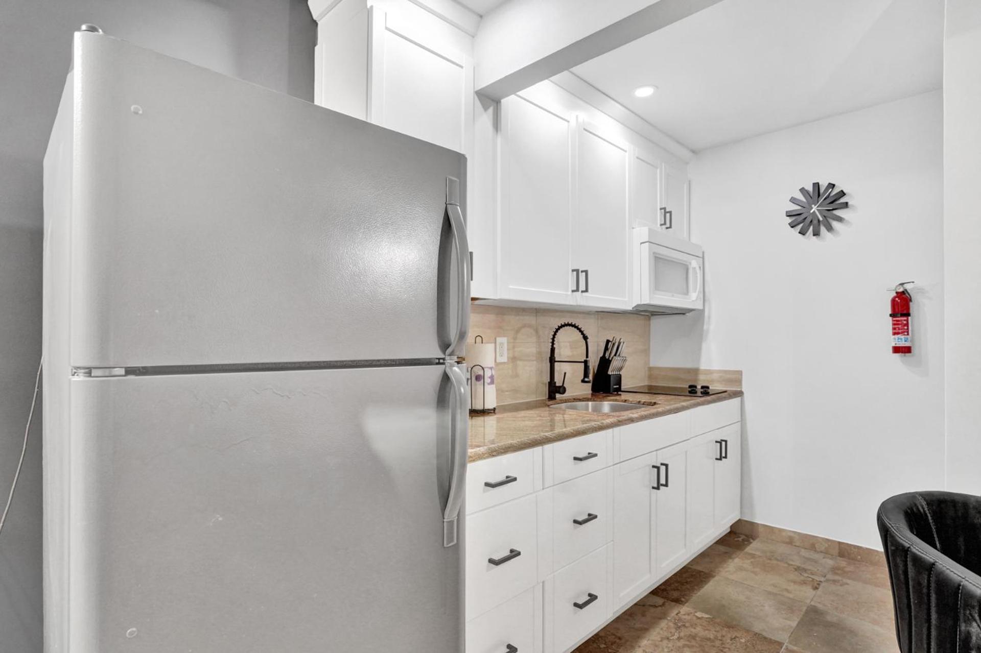 Ra Suites Помпано Бийч Екстериор снимка